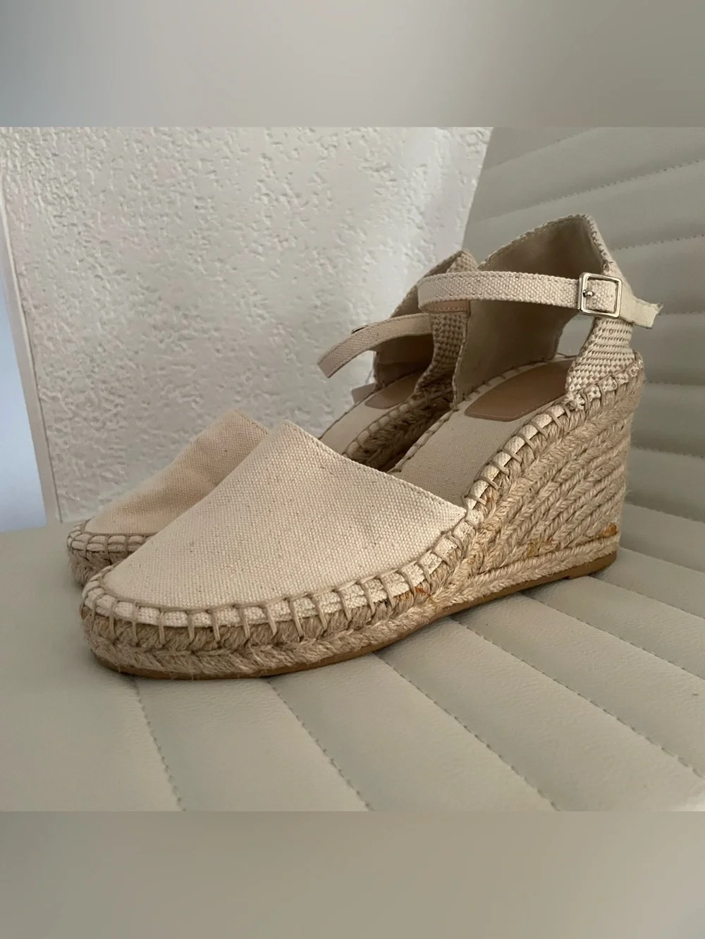 H&M Woven Espadrille Wedge Sandals - Cream Sz 38/7